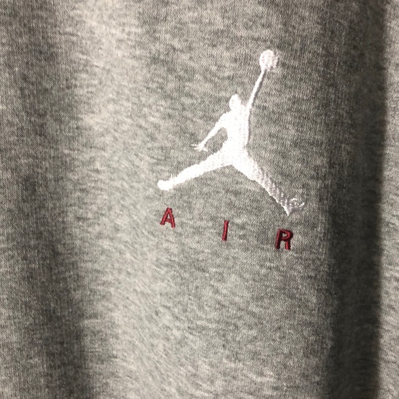 Gray Jordan crew neck - Picture 2 of 6
